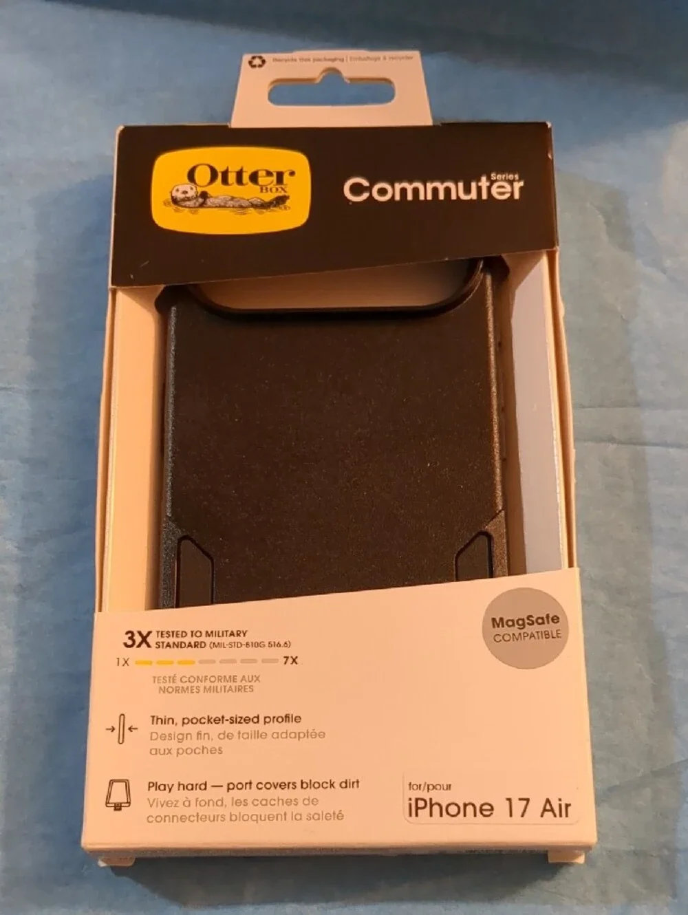OtterBox iPhone 17 Air Commuter Case and Glass Screen Protector - Black